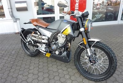 F.B. Modial HPS 125i eingetroffen !