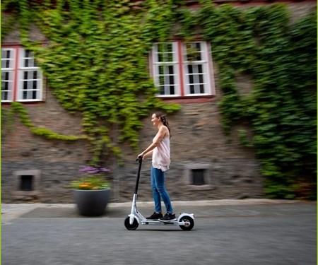 Streetbooster VEGA mit LED Blinker