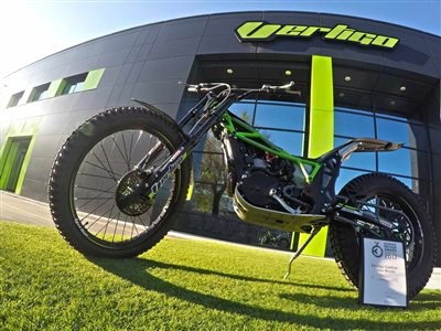 Deutscher-Design-Preis für ein Trial Motorrad Deutscher-Design-Preis für ein Trial Motorrad