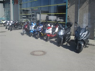 Moped und Roller  jetzt bei uns auf Lager  Moped und Roller  jetzt bei uns auf Lager