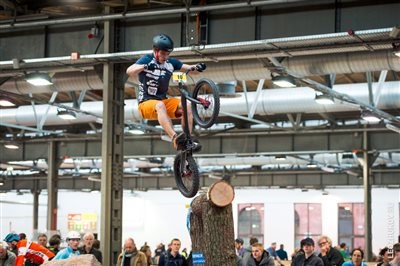 Biketrial auf höchstem Niveau Biketrial auf höchstem Niveau