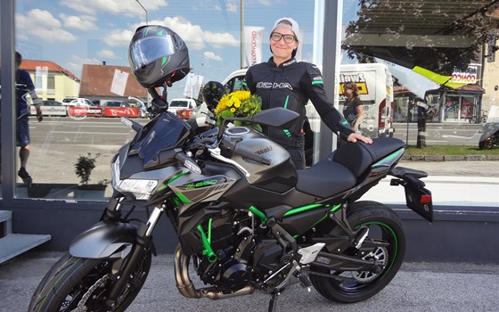 Man sagt, Stress tötet – Ramona hat das Heilmittel gefunden… - Bild 1