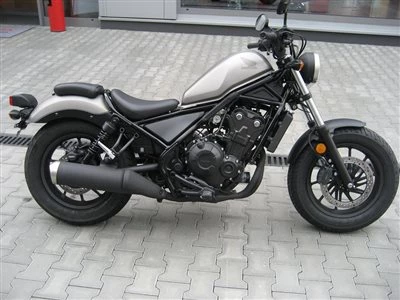 Honda Semmler - Neuheiten 2017 eingetroffen Bild 9: Honda Semmler - Neuheiten 2017 eingetroffen