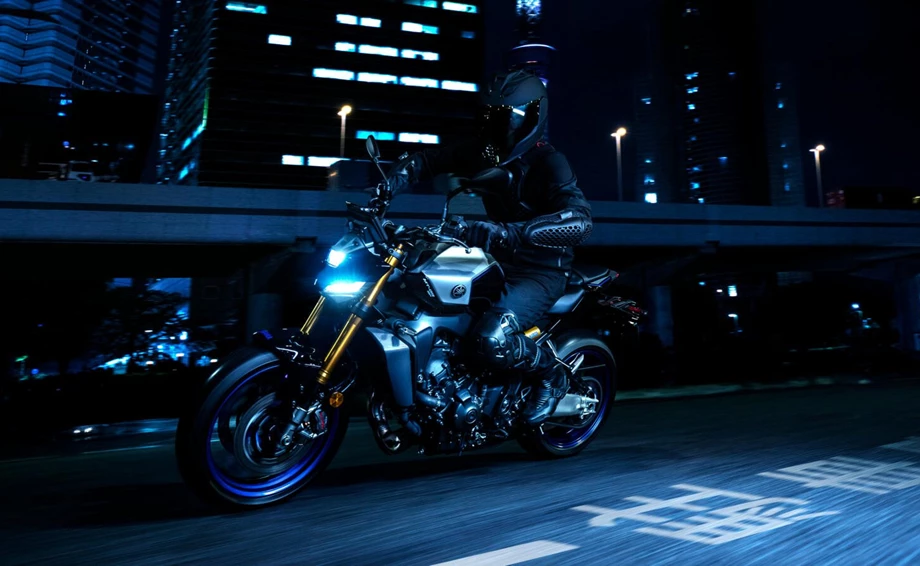Darkness Refined: Die neue MT-09 SP Bild 11: Darkness Refined: Die neue MT-09 SP