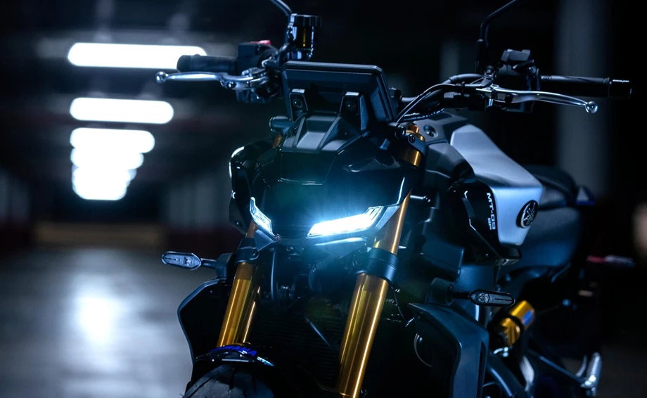 Darkness Refined: Die neue MT-09 SP Bild 26: Darkness Refined: Die neue MT-09 SP