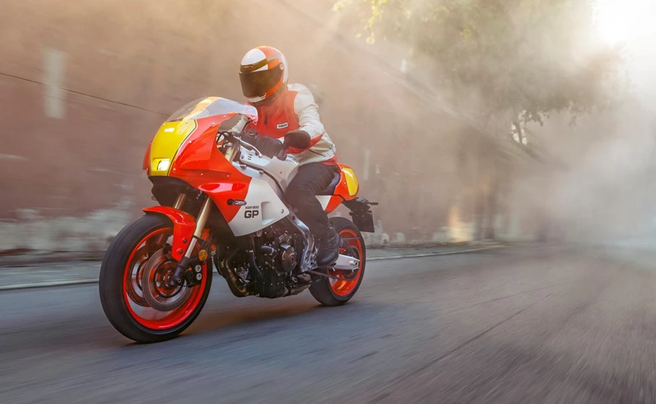 Yamaha Motorräder und Roller 2024: Power in einer neuen Dimension Bild 23: Yamaha Motorräder und Roller 2024: Power in einer neuen Dimension