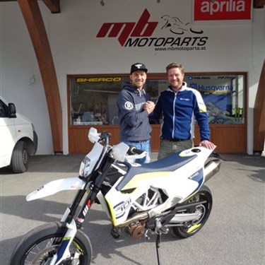 HUSQVARNA 701 SM goes STREET!!!!