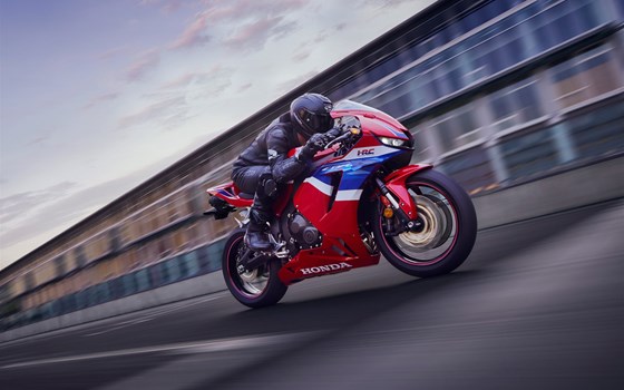 DAS COMEBACK DER CBR600RR - Bild 4