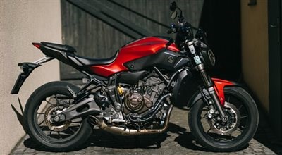 Yamaha MT-07 Tuningbericht von 1000PS.at: Öhlins und Akrapovic!