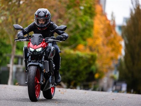 Neue Kawasaki Modelle für die A2 Klasse - Willkommen Z500 und Ninja 500!