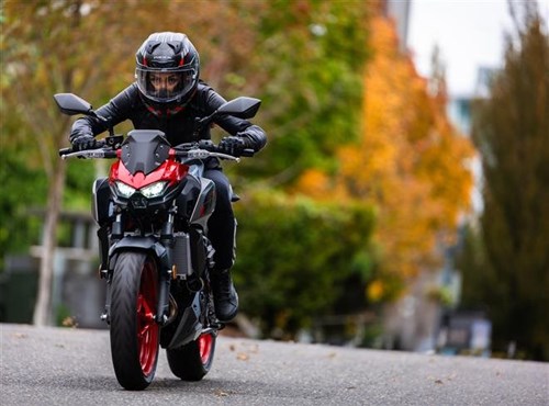 Kawasaki añade emoción a la categoría de 500cc en 2024