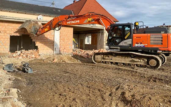 Neubau: Showroom, Werkstatt und Spenglerei geöffnet - Bild 3