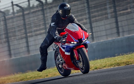 HONDA CBR600RR, Modelljahrgang 2024 - Bild 6
