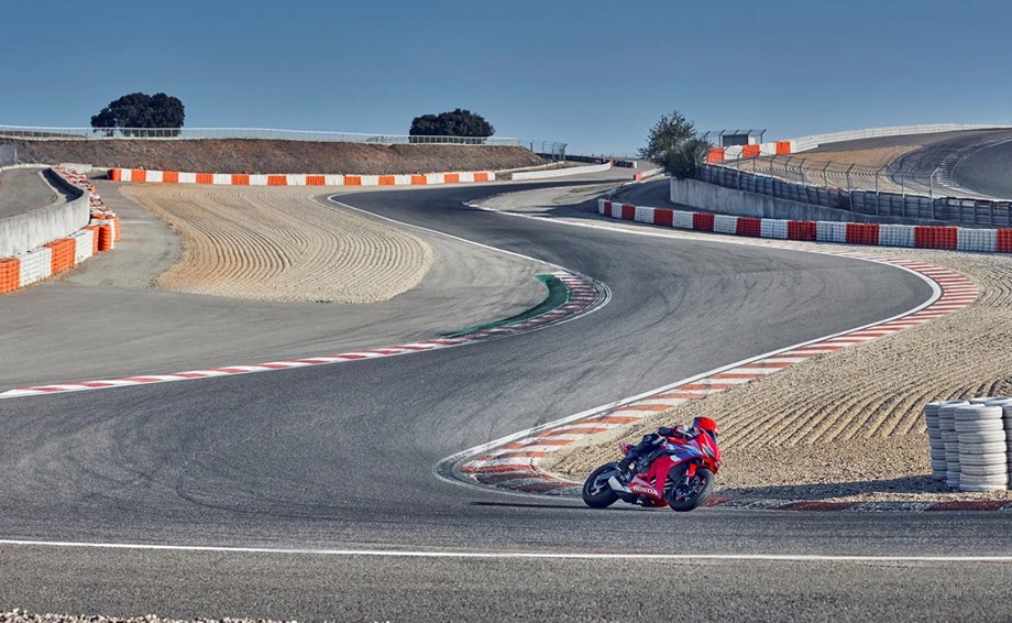 Honda Semmler - 2024er Honda CBR 650 R Bild 12: Honda Semmler - 2024er Honda CBR 650 R