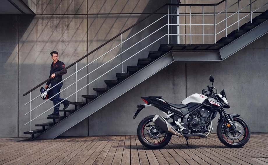 Honda Semmler - 2024er Honda CB500 Hornet Bild 6: Honda Semmler - 2024er Honda CB500 Hornet