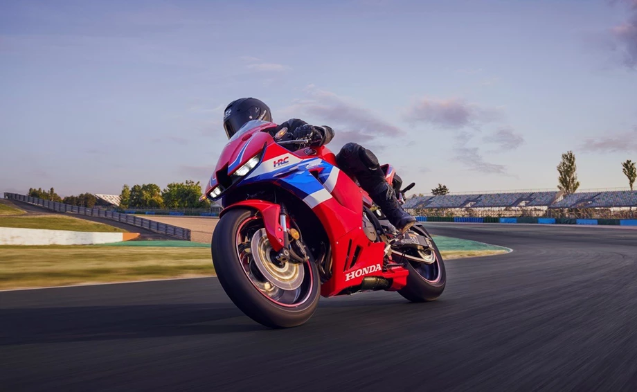 Honda Semmler - 2024er Honda CBR600RR Bild 4: Honda Semmler - 2024er Honda CBR600RR