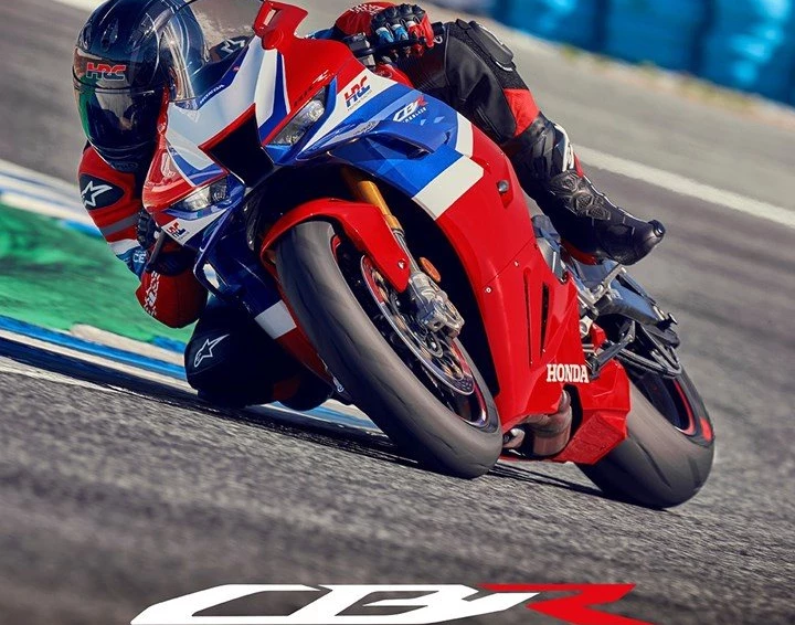 Honda Semmler - 2024er Honda CBR1000RR-R Fireblade Bild 4: Honda Semmler - 2024er Honda CBR1000RR-R Fireblade