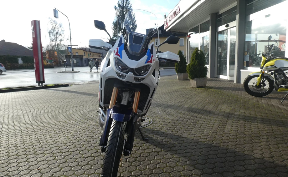 Die neue CRF 1100 Adventure Sports  ist eingetroffen ! Bild 8: Die neue CRF 1100 Adventure Sports  ist eingetroffen !