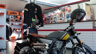 Neue 125 er Modelle ab sofort bei  uns !   Bild 3: Neue 125 er Modelle ab sofort bei  uns !