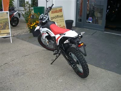 Neue 125 er Modelle ab sofort bei  uns !   Bild 8: Neue 125 er Modelle ab sofort bei  uns !