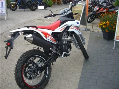 Neue 125 er Modelle ab sofort bei  uns !   Bild 9: Neue 125 er Modelle ab sofort bei  uns !