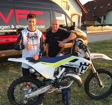 TC 125 Übergabe an das EVAC Racing- Team ! - Bild 2