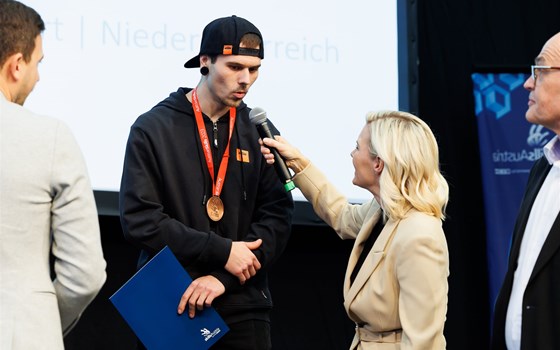  Motorradtechnik-Bronze geht nach Unterstinkenbrunn - Bild 5