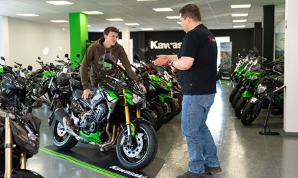Ausbildungsplatz Motorradkauffrau/-mann