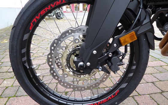 Honda XL750 Transalp  mit Urban- und Touringpaket  - Bild 8