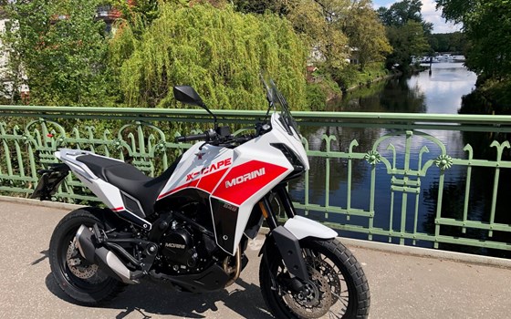 Das ATT-Team wünscht allen frohe Weihnachten und einen guten Rutsch ins 2024 &Top Preise bei Moto Morini ab 2024! - Bild 5