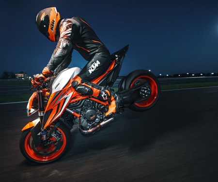 KTM 1290 Super Duke R ab 15.000€