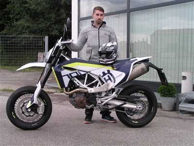 701 Supermoto übergen !!