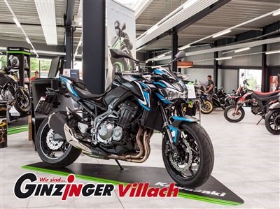 Kawasaki Z900 im Foliendesign bei Ginzinger Villach