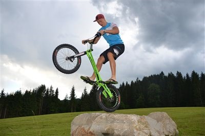 Dominik Grill auf Crossbow - Bild 2 Dominik Grill auf Crossbow - Bild 2