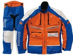 KTM Power Wear 2006 
KTM-Fans können schon jetzt die Bekleidungslinie für die neue Saison in Empfang nehmen.
Die neue Rallye Combo von KTM erfül ... Weiter >>