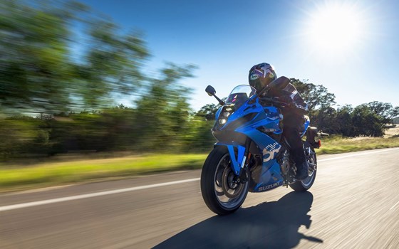 Suzuki GSX-8R  - Bild 9