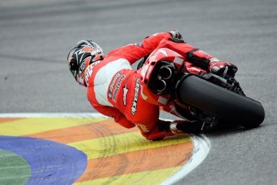 Plätze 4 und 7 für Carlos Checa und Loris Capirossi beim GP von Valencia