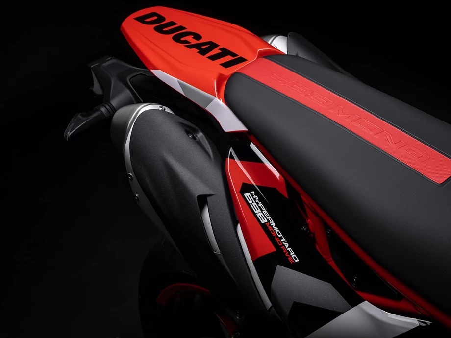 2025' Hypermotard 698 Mono von DUCATI - JETZT !   Bild 10: 2025' Hypermotard 698 Mono von DUCATI - JETZT !