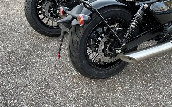 Erste Umbauten der 125er 15 PS Bobber mit ABS von Hanway - Bild 9