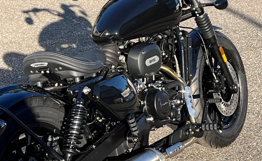 125er Bobber mit 15 PS und ABS von Hanway - auch mit Autoführerschein fahrbar  Bild 2: 125er Bobber mit 15 PS und ABS von Hanway - auch mit Autoführerschein fahrbar