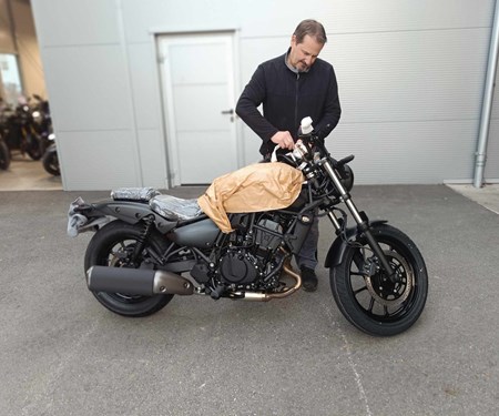 Die neue Kawasaki Eliminator ist da!