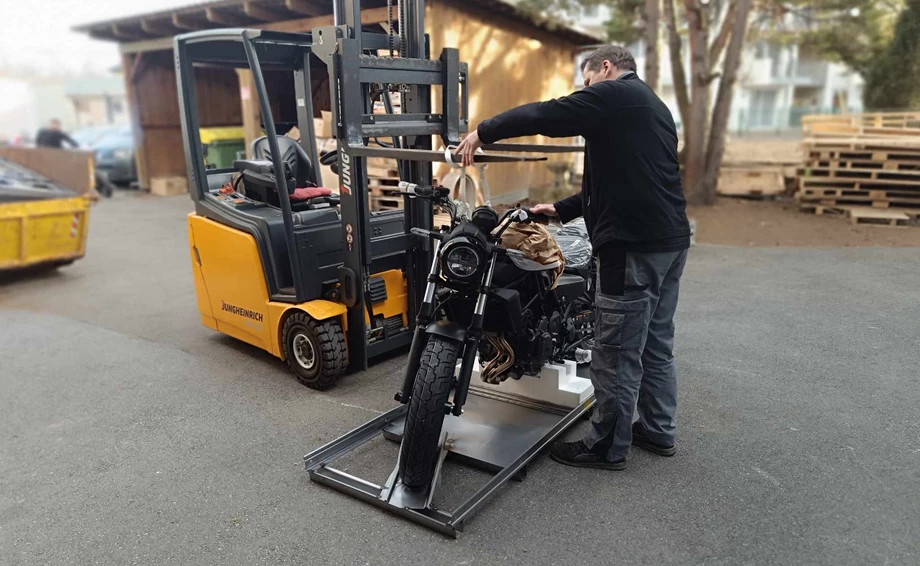Die neue Kawasaki Eliminator ist da! Bild 11: Die neue Kawasaki Eliminator ist da!