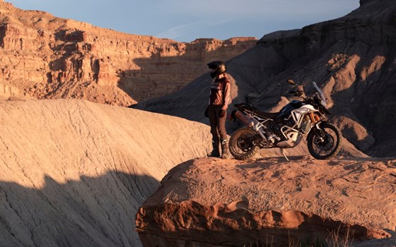 Die neue 2024er Triumph Tiger 900 Baureihe - Bild 3