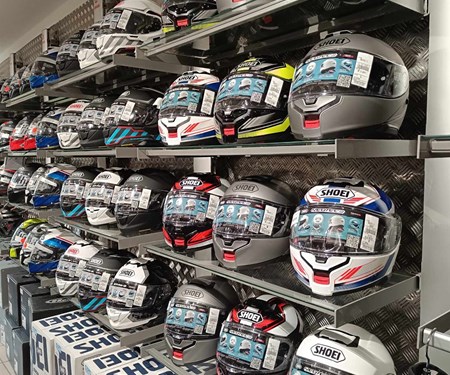 GT-Air 3 und der Neotec 3 von Shoei