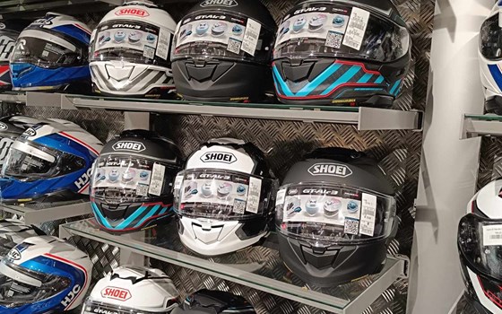 GT-Air 3 und der Neotec 3 von Shoei - Bild 2