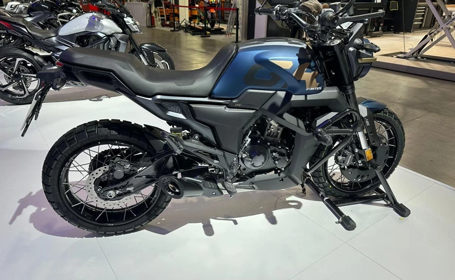 125er GK mit 15 PS und ABS von Zontes in neuer Farbe Bild 1: 125er GK mit 15 PS und ABS von Zontes in neuer Farbe