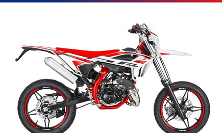 BETA: Geballte Racing Attitude