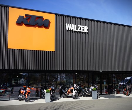 KOMM IN UNSER TEAM UND BEWIRB DICH JETZT!