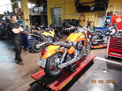 Kawasaki VN 1600 - Mean Streak - Bild 3