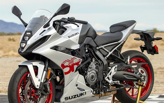 SUZUKI GSX-8R jetzt probefahren - Bild 3